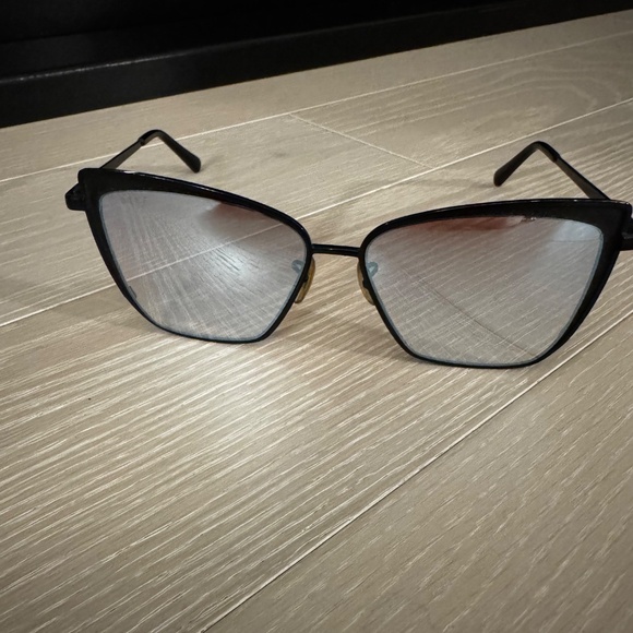 DIFF Eyewear Becky Cat Eye Sunglasses – Black Grey Gradient, Oversized Frames main image 7